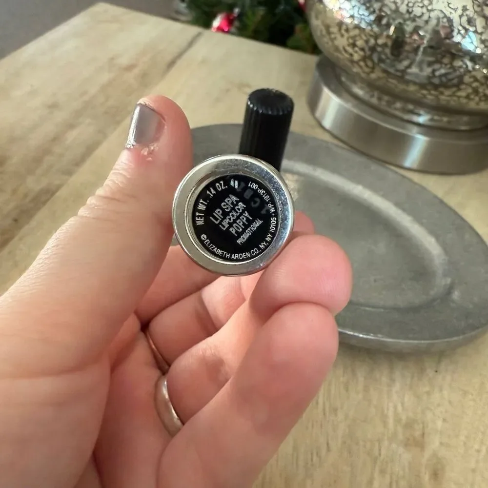 Elizabeth Arden Lip Spa Lipcolor Lipstick POPPY 001 Rare Discontinued